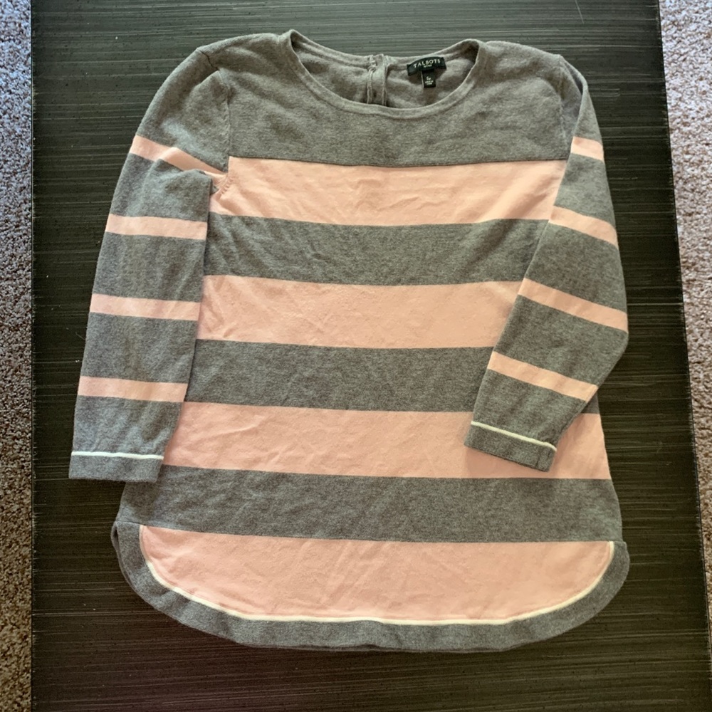 Talbot’s 3/4 shirt. Pink and grey with buttons